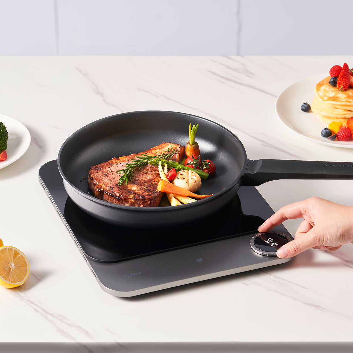 TOKIT Smart Induction Cooker